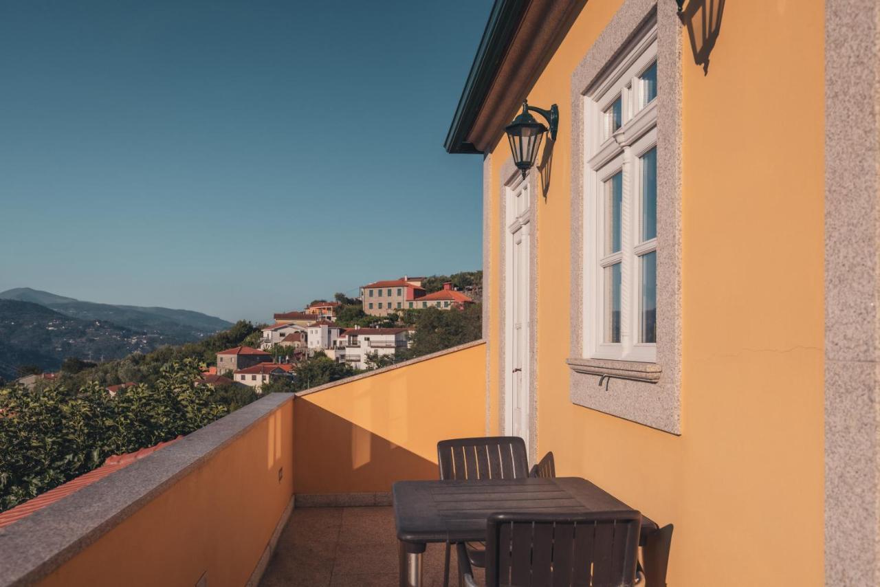 Affittacamere Quinta Do Outeiro Resende Esterno foto
