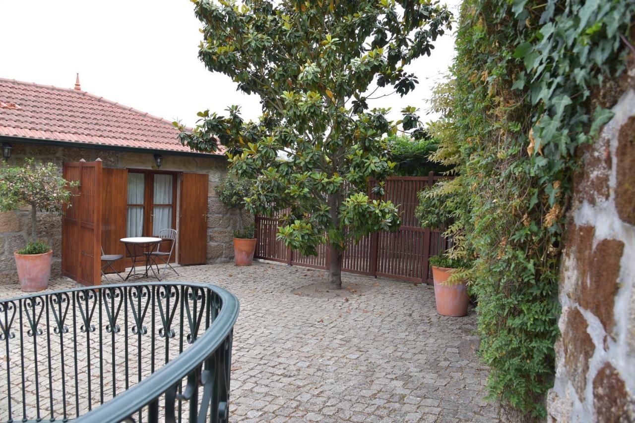 Affittacamere Quinta Do Outeiro Resende Esterno foto